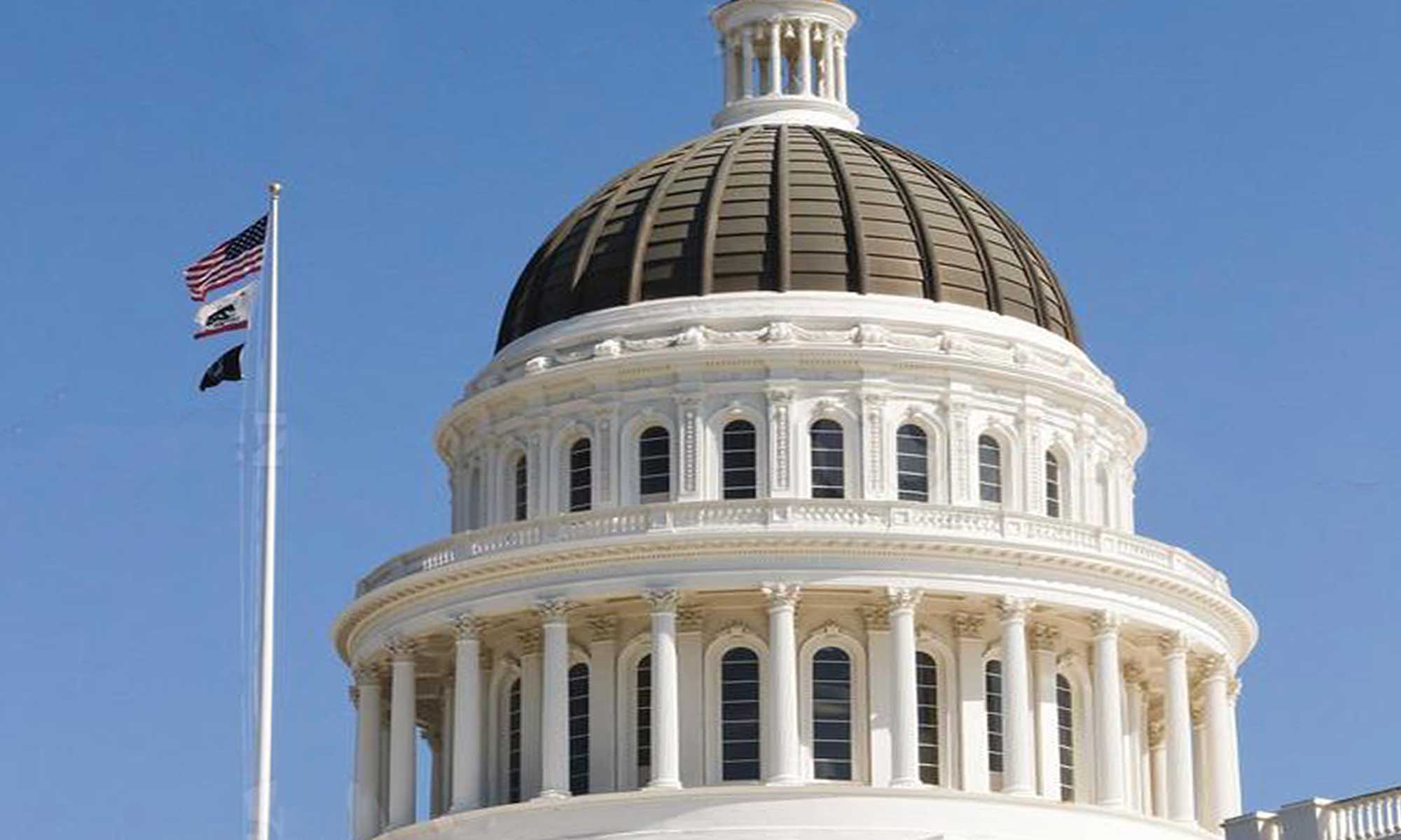 An image of the Sacramento State Capital Building representing the newly enacted CPRA bill for california data privacy